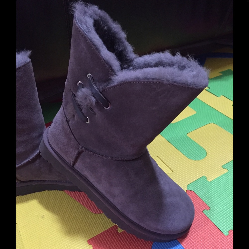 Last one available NIB UGG - Constantine Boot